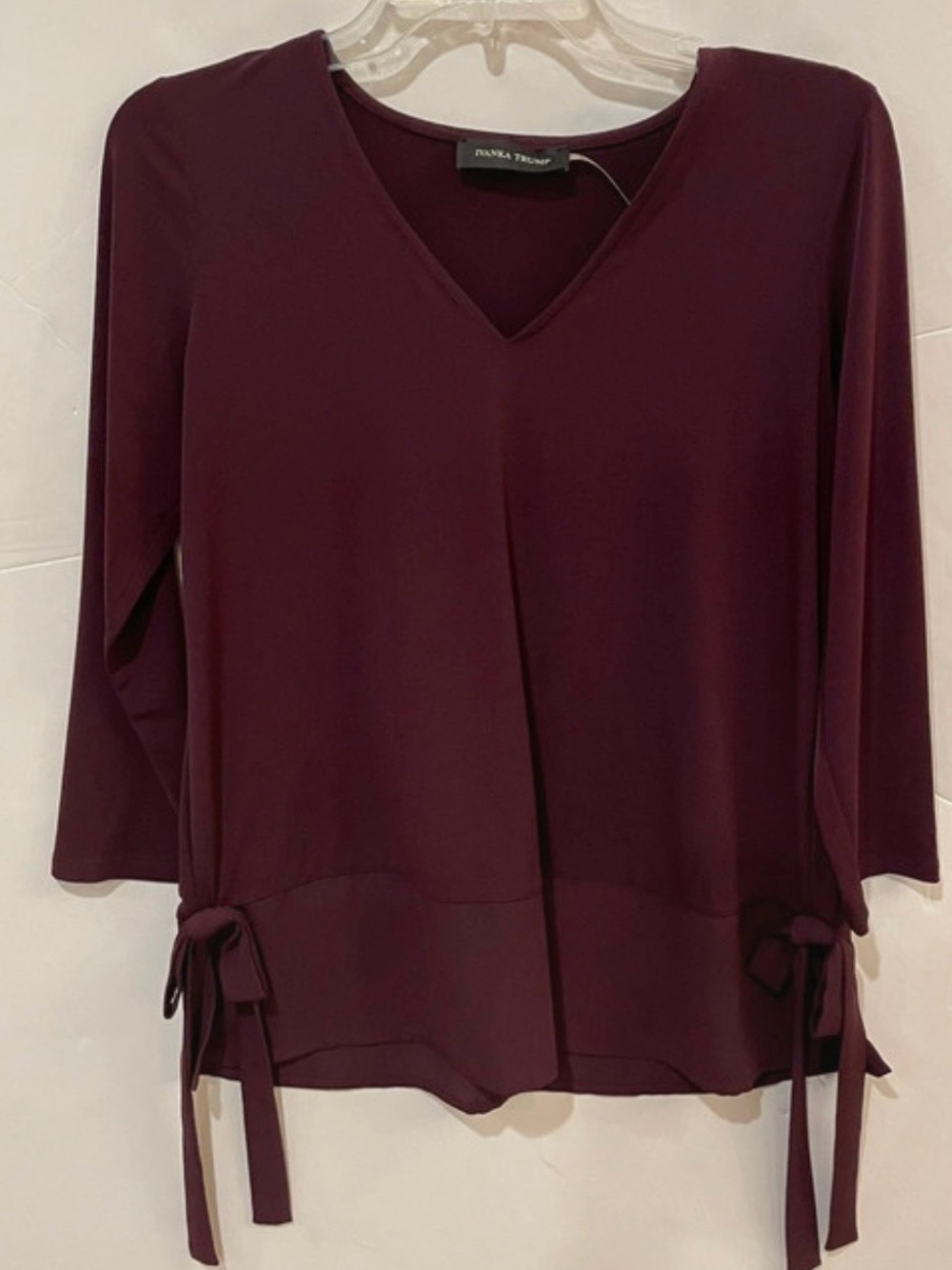 Ivanka Trump Women’s S/P Burgundy V-Neck 3/4 Sleeve Side Tie Blouse Top
